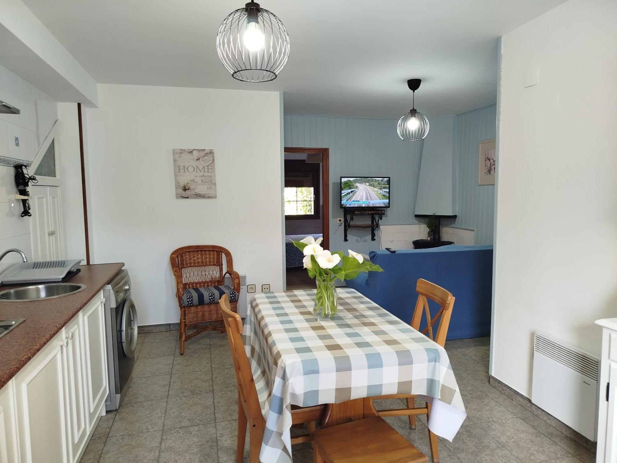 Apartamentos Rurales Inguanzo Villanueva de Pria Εξωτερικό φωτογραφία