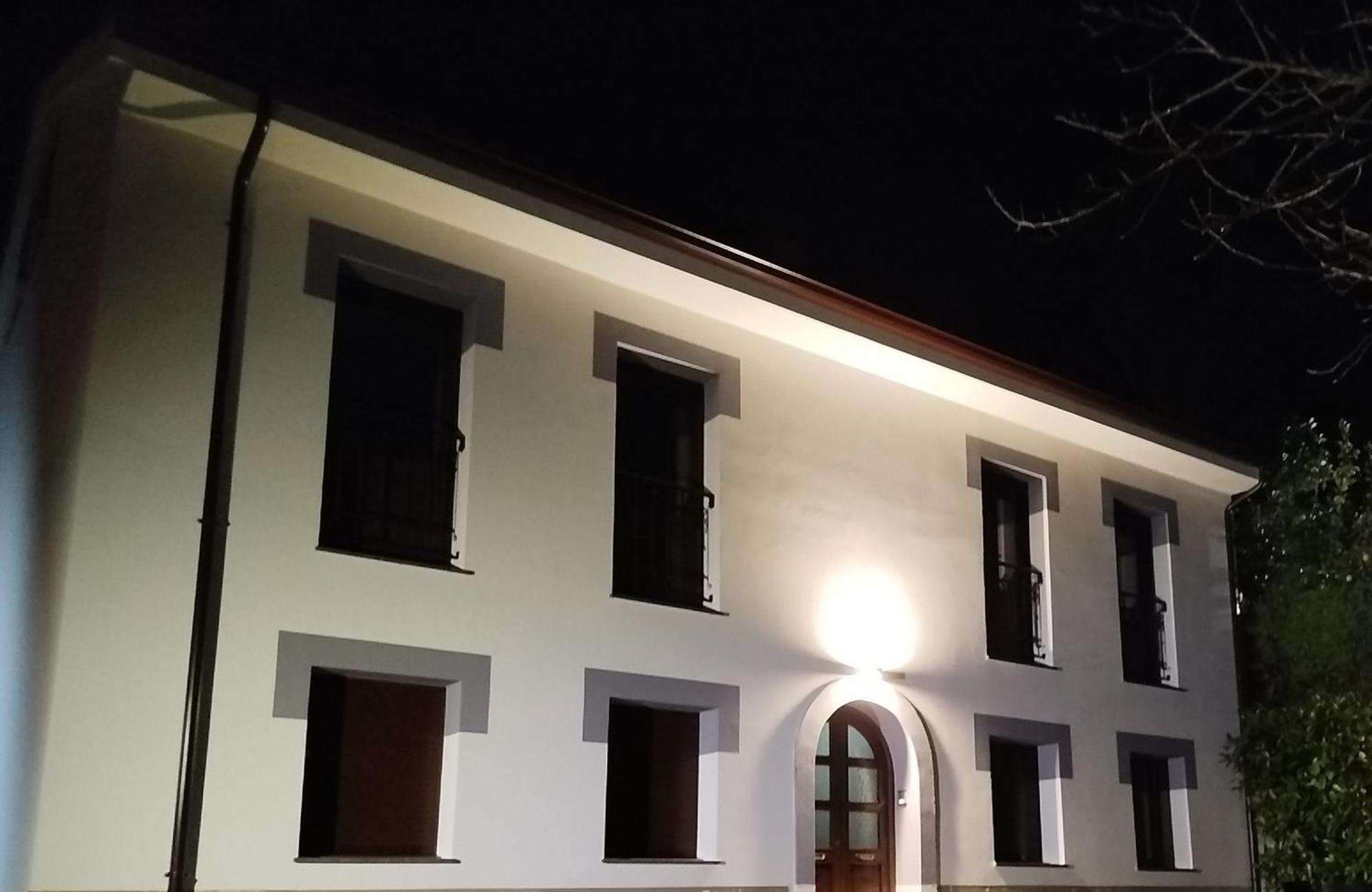 Apartamentos Rurales Inguanzo Villanueva de Pria Εξωτερικό φωτογραφία